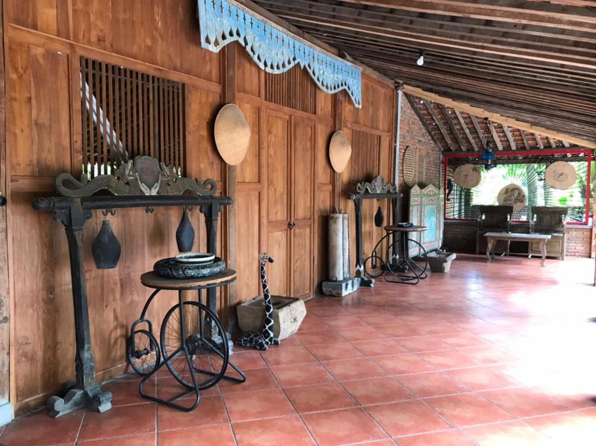 Legiyem Homestay Yogyakarta Bagian luar foto