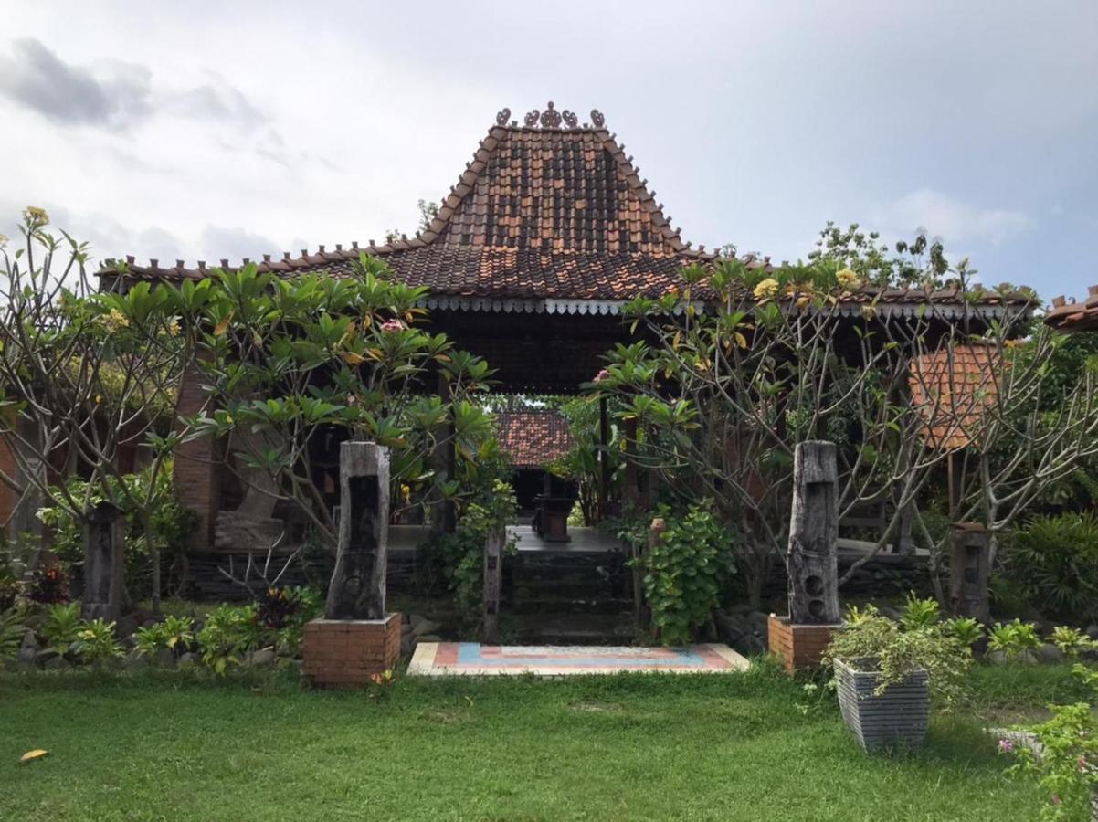 Legiyem Homestay Yogyakarta Bagian luar foto