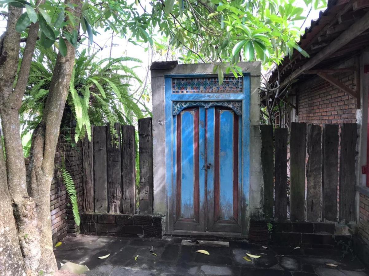 Legiyem Homestay Yogyakarta Bagian luar foto
